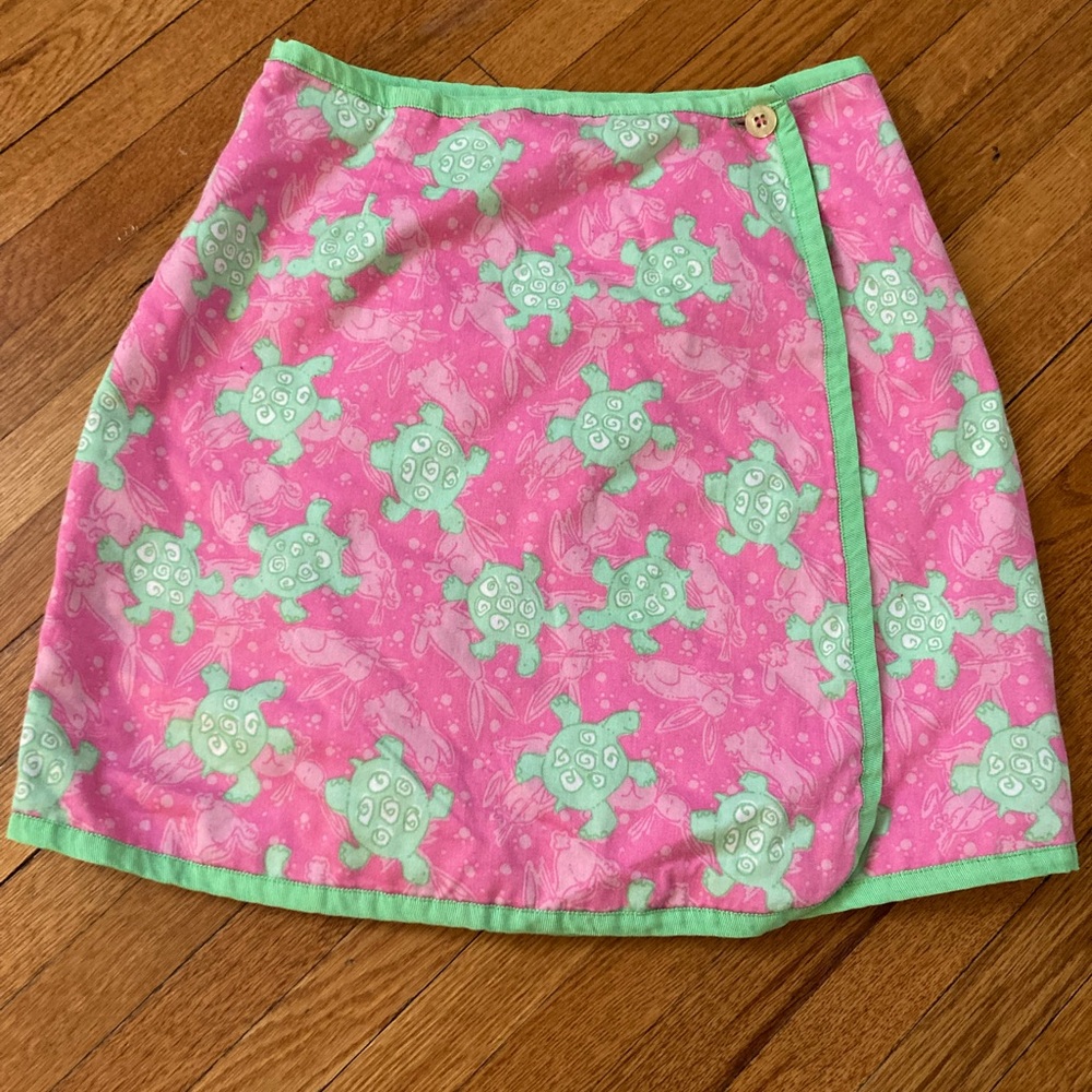 BEAUTIFUL Girls Lilly Pulitzer wrap skirt.